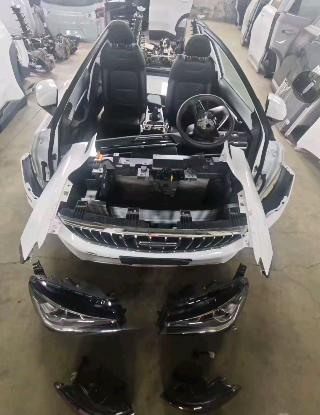 High-quality Chinese auto parts with competitive pricing and reliable worldwide shipping for distributors and retailers.