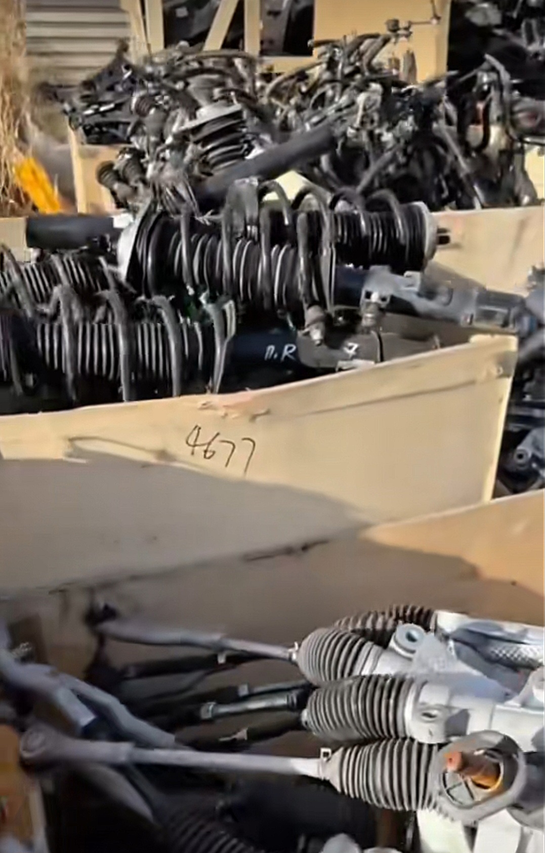 Reliable bulk auto parts export in full containers, competitive pricing, fast shipping to your market.