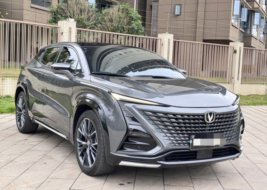 Our premium used vehicles are carefully inspected and competitively priced for reliable international delivery.