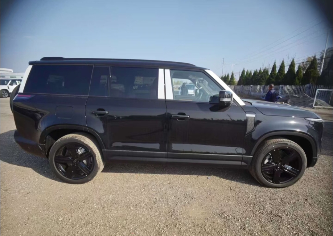 Quality used vehicles professionally inspected and exported worldwide with transparent pricing and reliable documentation.