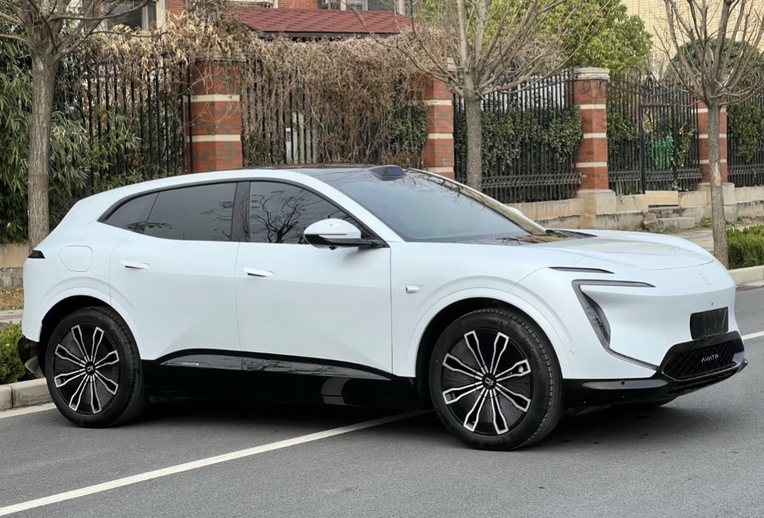 High-quality used vehicles inspected and exported to global markets with transparent documentation and competitive pricing.