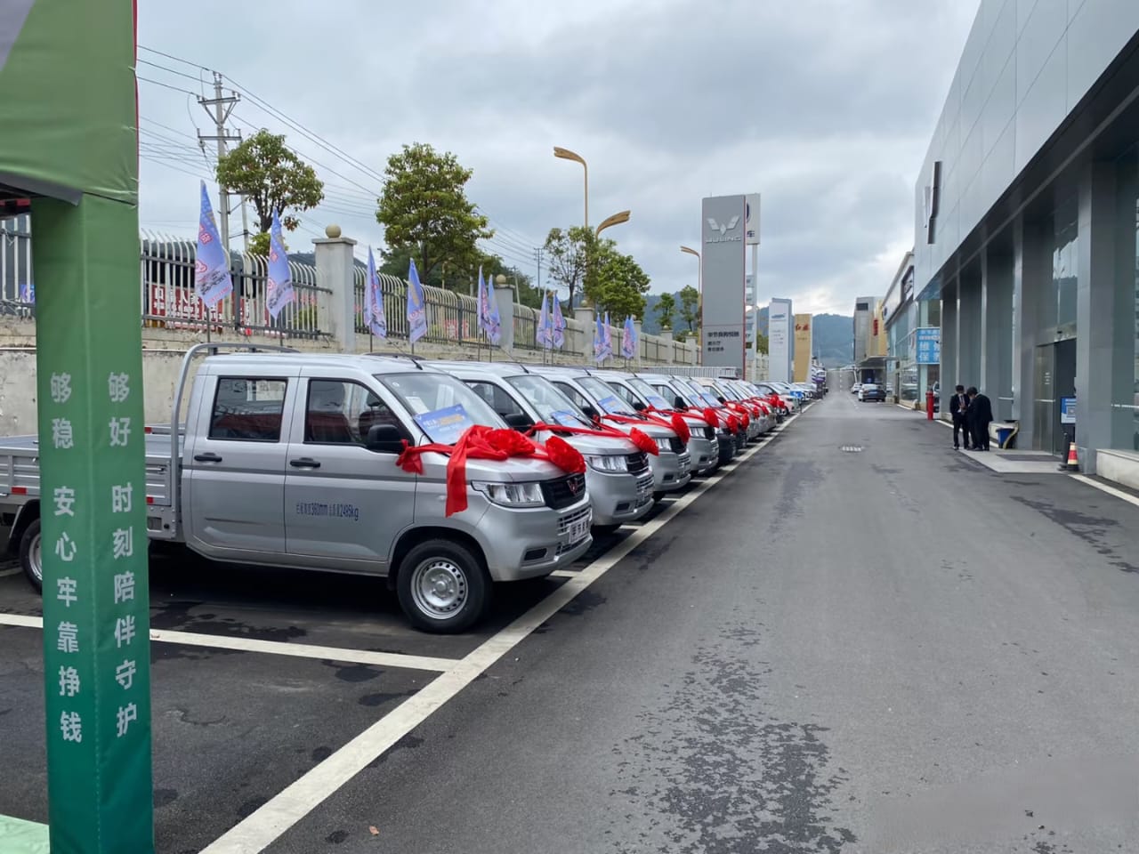 Premium electric trucks engineered for global logistics with extended range and rapid charging capability.